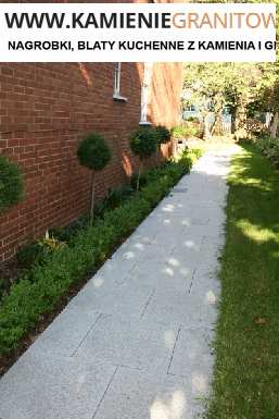 nagrobki z granitu w Pile