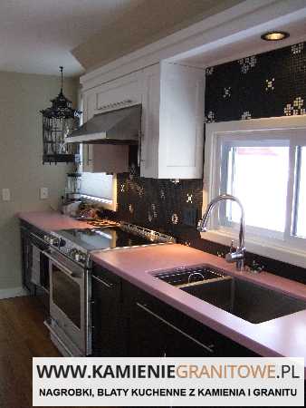 Pila szkoła jazdy na koniach