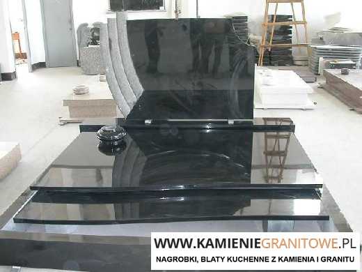 Pila szkoła jazdy na koniu